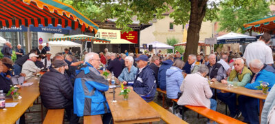 Wer erkannt das Fake?  (Bild vergr&ouml;&szlig;ern)