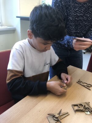 Fotoalbum Schüler der 4b bei der Kinder-Uni