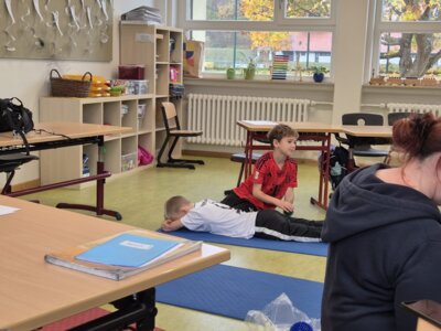 Foto des Albums: Bewegungs- und Achtsamkeitstag in den Schulhäusern Hollstadt und Wollbach
