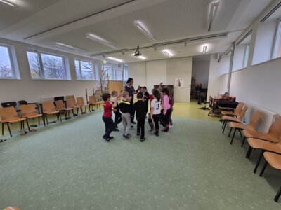 Foto des Albums: Bewegungs- und Achtsamkeitstag in den Schulhäusern Hollstadt und Wollbach