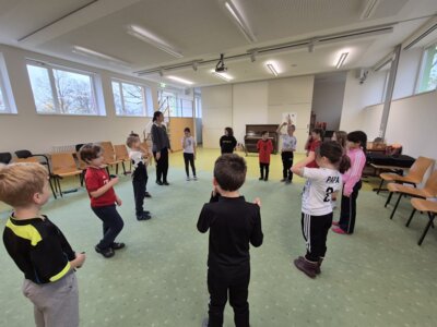Foto des Albums: Bewegungs- und Achtsamkeitstag in den Schulhäusern Hollstadt und Wollbach