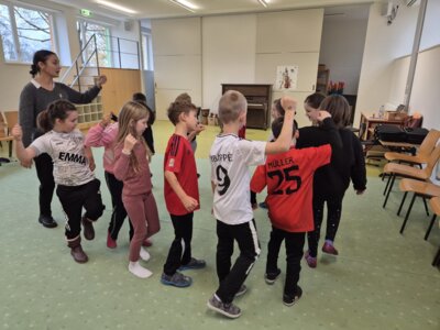 Foto des Albums: Bewegungs- und Achtsamkeitstag in den Schulhäusern Hollstadt und Wollbach