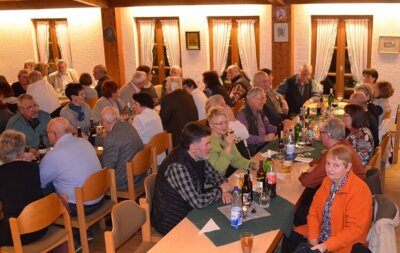 ---  (Bild vergr&ouml;&szlig;ern)
