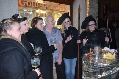 Umst&auml;dter Weinhochheiten  (Bild vergr&ouml;&szlig;ern)