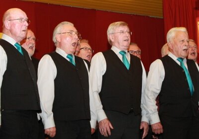 Tenor 2 und Bass 1  (Bild vergr&ouml;&szlig;ern)