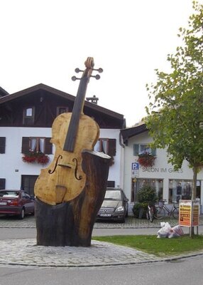 Stadtf&uuml;hrung Mittenwald  (Bild vergr&ouml;&szlig;ern)