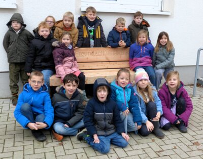 Foto des Albums: Freundschaftsbänke für Grundschulen (17.​11.​2024)