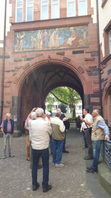 Frankfurt Innenhof des R&ouml;mers  (Bild vergr&ouml;&szlig;ern)
