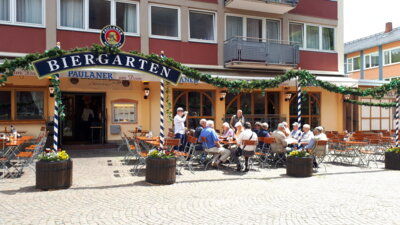 Mittagspause im Paulaner am Dom  (Bild vergr&ouml;&szlig;ern)