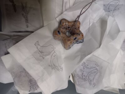 Foto des Albums: Vogelfutterherstellung