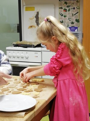 Foto des Albums: In der Weihnachtsbäckerei