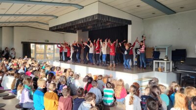 Foto des Albums: Adventsfeier im Kultursaal