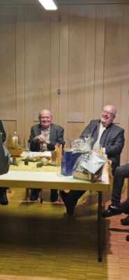 Foto des Albums: Ruhestandspfarrer Helmut Grüneisl 90. Geburtstag