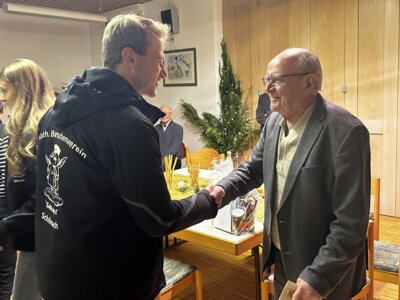 Foto des Albums: Ruhestandspfarrer Helmut Grüneisl 90. Geburtstag