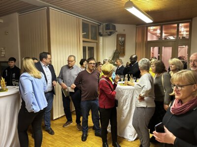 Foto des Albums: Ruhestandspfarrer Helmut Grüneisl 90. Geburtstag
