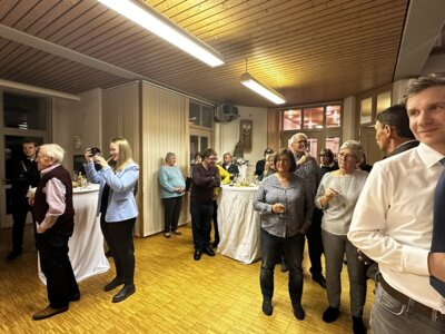 Foto des Albums: Ruhestandspfarrer Helmut Grüneisl 90. Geburtstag