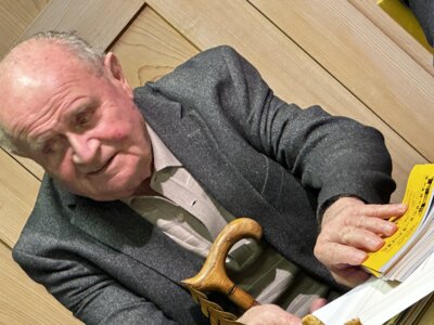 Foto des Albums: Ruhestandspfarrer Helmut Grüneisl 90. Geburtstag