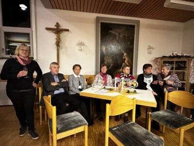 Foto des Albums: Ruhestandspfarrer Helmut Grüneisl 90. Geburtstag