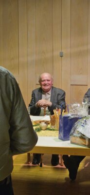 Foto des Albums: Ruhestandspfarrer Helmut Grüneisl 90. Geburtstag