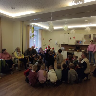 Foto des Albums: Adventliche Einstimmung in der Tagespflege