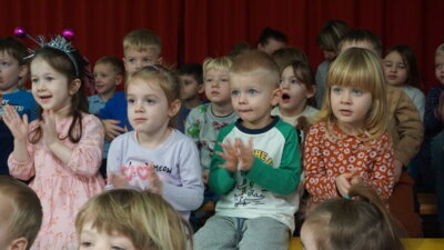 Foto des Albums: Weihnachtspuppentheater 2024