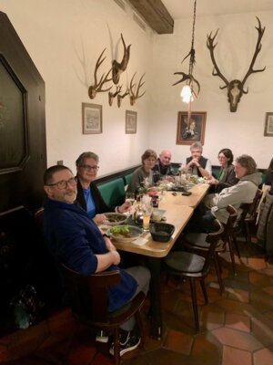 Foto des Albums: Neujahrsstammtisch 2025 im Gasthof Andorfer mit Spendenübergabe an Helferverein „Mia fia di e.V.“