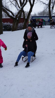 Foto des Albums: Es schneit, es schneit, kommt alle aus dem Haus!