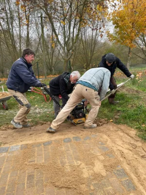 Arbeitseinsatz 08.11.2025  (Bild vergr&ouml;&szlig;ern)