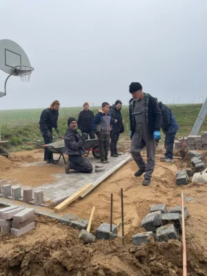 Foto des Albums: Spielplatzbau in Stülow