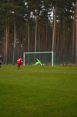 Foto des Albums: Kreisoberliga 20. Spieltag Ludwigsfeler FC II 5:0 SV Waßmannsdorf