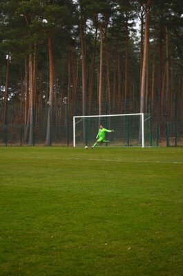 Foto des Albums: Kreisoberliga 20. Spieltag Ludwigsfeler FC II 5:0 SV Waßmannsdorf
