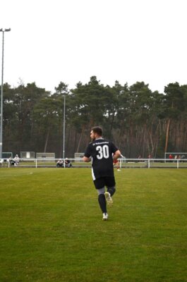 Foto des Albums: Kreisoberliga 20. Spieltag Ludwigsfeler FC II 5:0 SV Waßmannsdorf