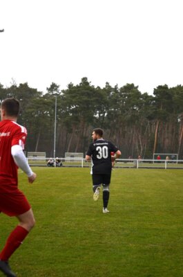 Foto des Albums: Kreisoberliga 20. Spieltag Ludwigsfeler FC II 5:0 SV Waßmannsdorf
