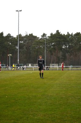 Foto des Albums: Kreisoberliga 20. Spieltag Ludwigsfeler FC II 5:0 SV Waßmannsdorf