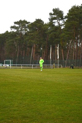 Foto des Albums: Kreisoberliga 20. Spieltag Ludwigsfeler FC II 5:0 SV Waßmannsdorf