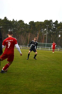Foto des Albums: Kreisoberliga 20. Spieltag Ludwigsfeler FC II 5:0 SV Waßmannsdorf