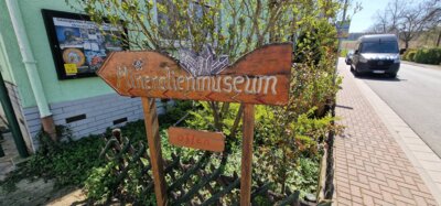 Foto des Albums: Brücke-Wanderer zu Besuch in der Mineralienwelt