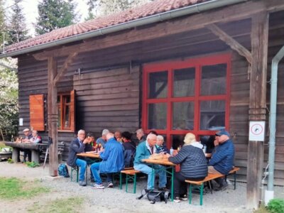 im Au&szlig;enbereich  (Bild vergr&ouml;&szlig;ern)