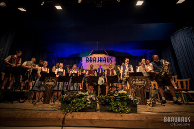 Foto des Albums: Brauhaus Musikanten meets Obermüller Musikanten