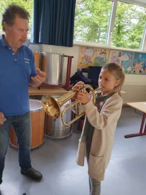 Foto des Albums: Aktionstag Musik im Schulhaus Hollstadt