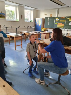 Foto des Albums: Aktionstag Musik im Schulhaus Hollstadt