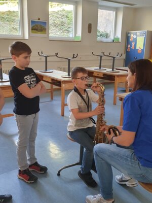 Foto des Albums: Aktionstag Musik im Schulhaus Hollstadt