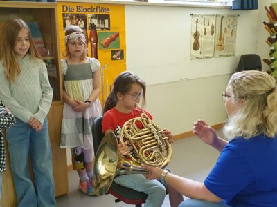 Foto des Albums: Aktionstag Musik im Schulhaus Hollstadt