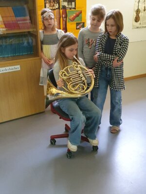 Foto des Albums: Aktionstag Musik im Schulhaus Hollstadt