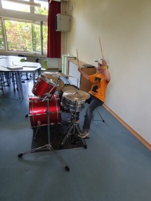 Foto des Albums: Aktionstag Musik im Schulhaus Hollstadt