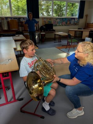 Foto des Albums: Aktionstag Musik im Schulhaus Hollstadt
