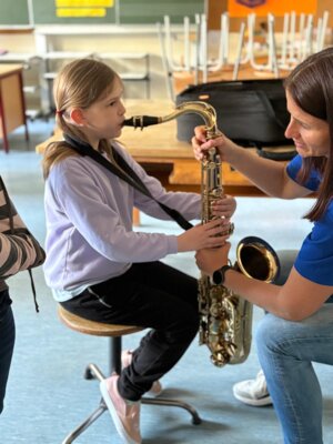 Foto des Albums: Aktionstag Musik im Schulhaus Hollstadt