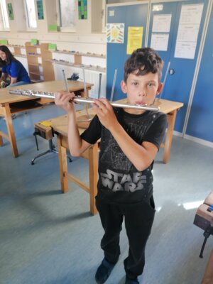 Foto des Albums: Aktionstag Musik im Schulhaus Hollstadt