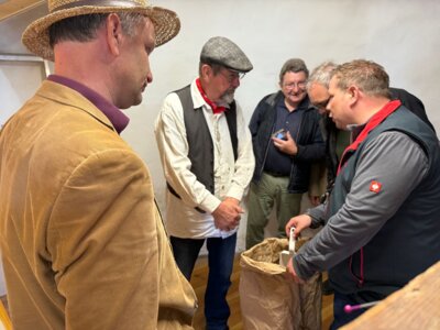 Foto des Albums: Feierliche Eröffnung 9. Mai 2025