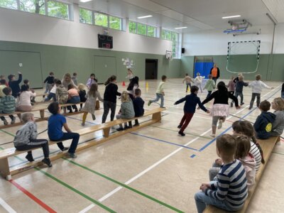 Foto des Albums: Schulbesuch